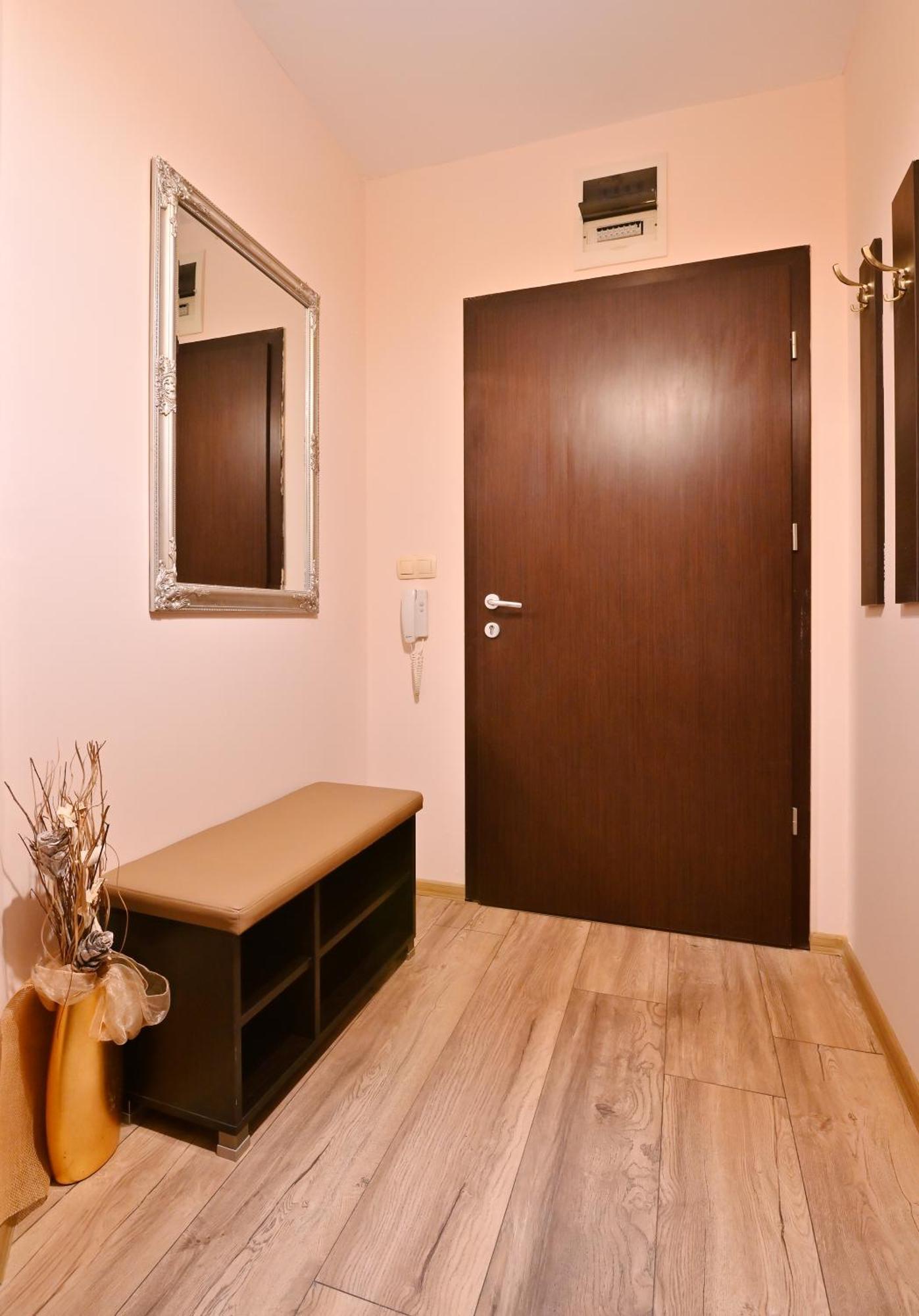 Luxury Apartment Zlatna Kotva Golden Sands Eksteriør billede