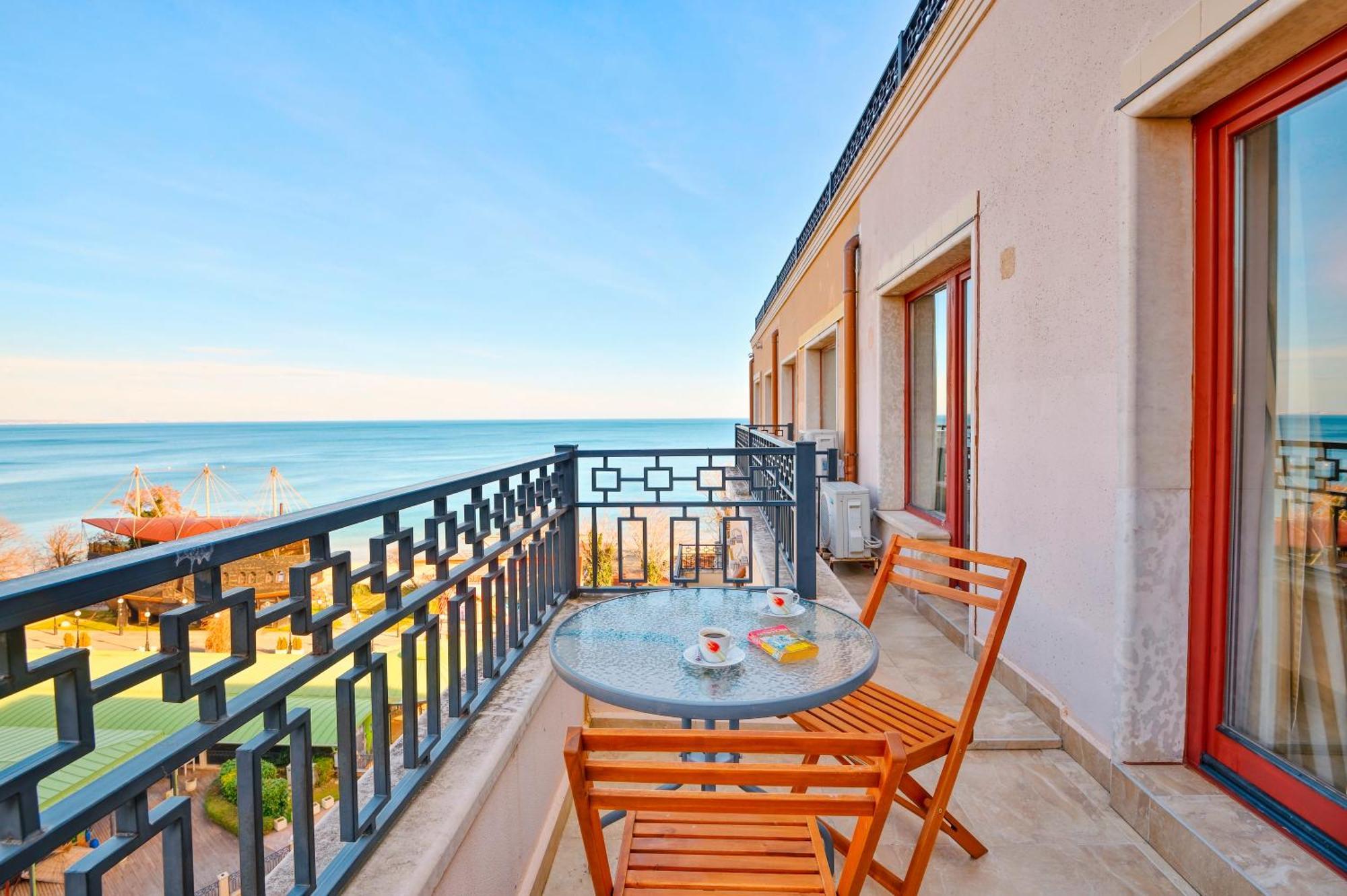 Luxury Apartment Zlatna Kotva Golden Sands Eksteriør billede