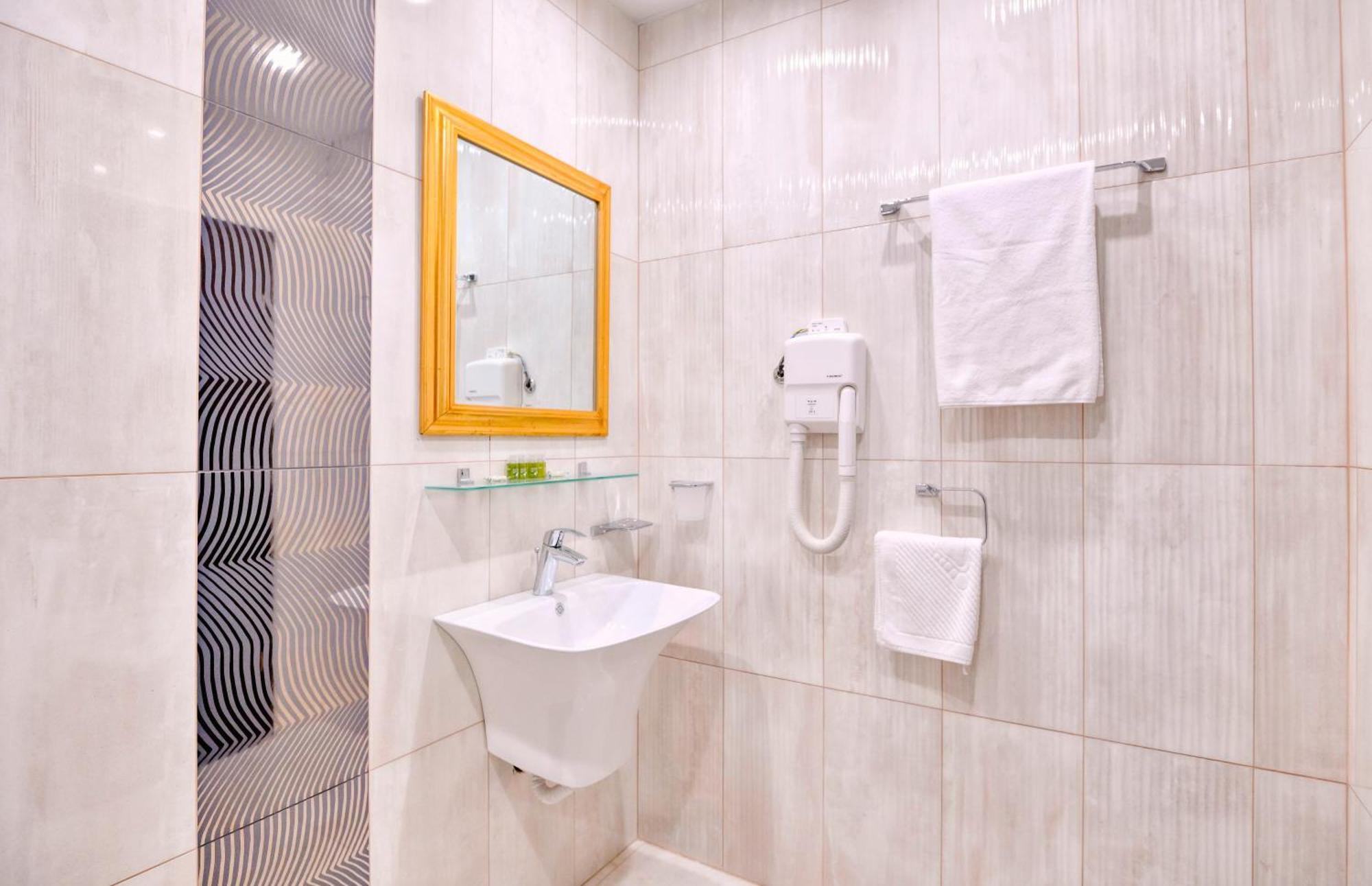 Luxury Apartment Zlatna Kotva Golden Sands Eksteriør billede